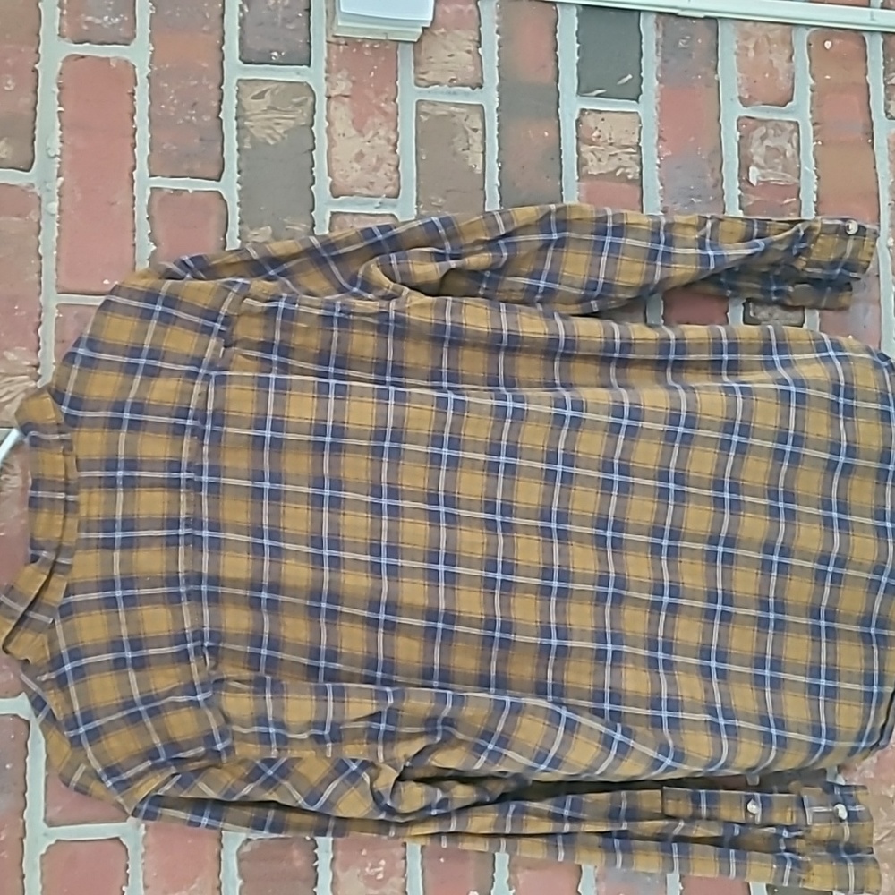 Red Ale Flannel Button Down Shirt, Size Large - Picture 4 of 4